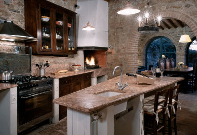 Gourmet Kitchen with authentic Italian wood burning grill
